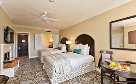 Beach Village At The Del - A Curio Collection By Hilton